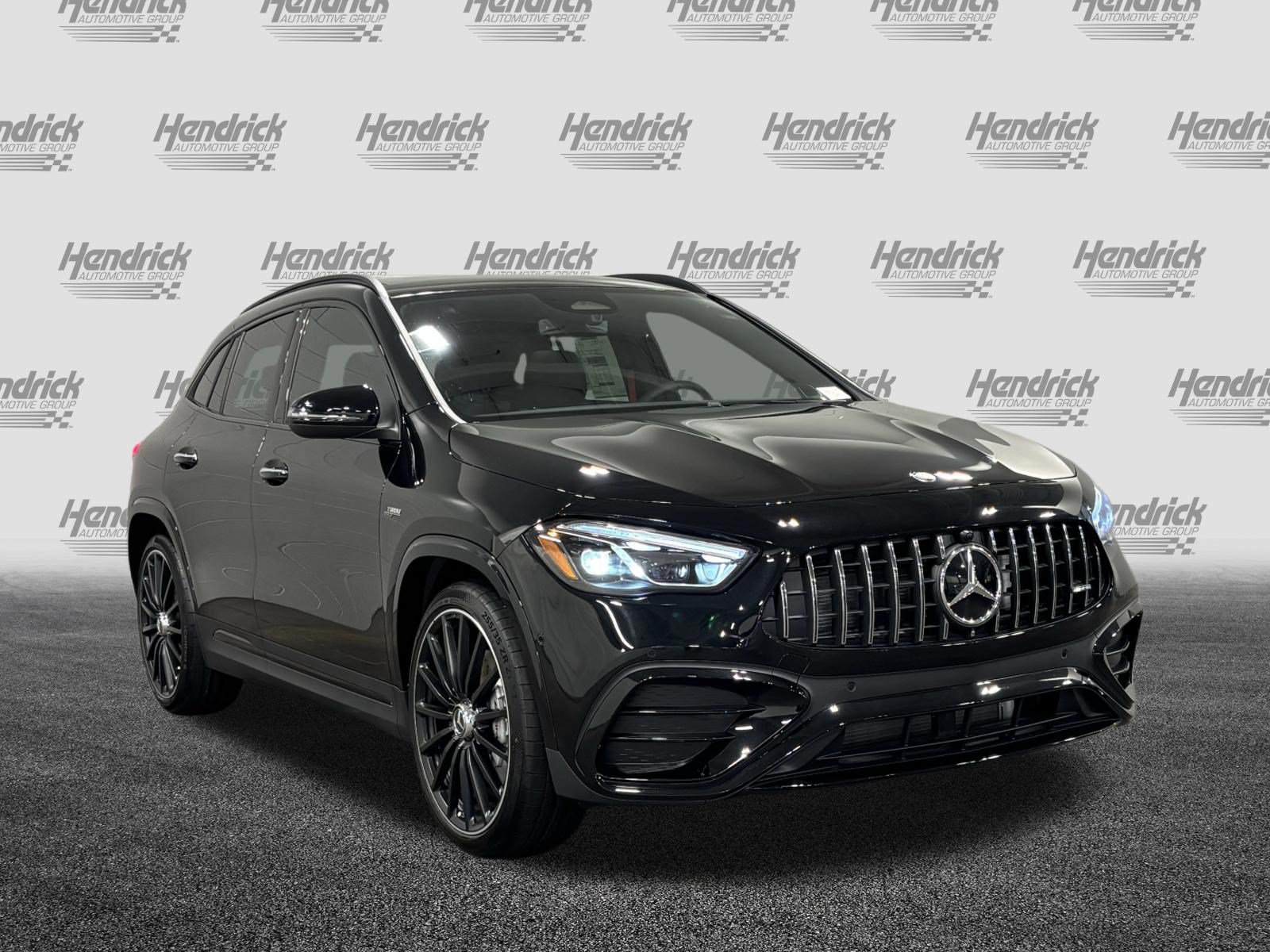 New 2026 Mercedes-Benz GLA 35 AMG 4MATIC image 2