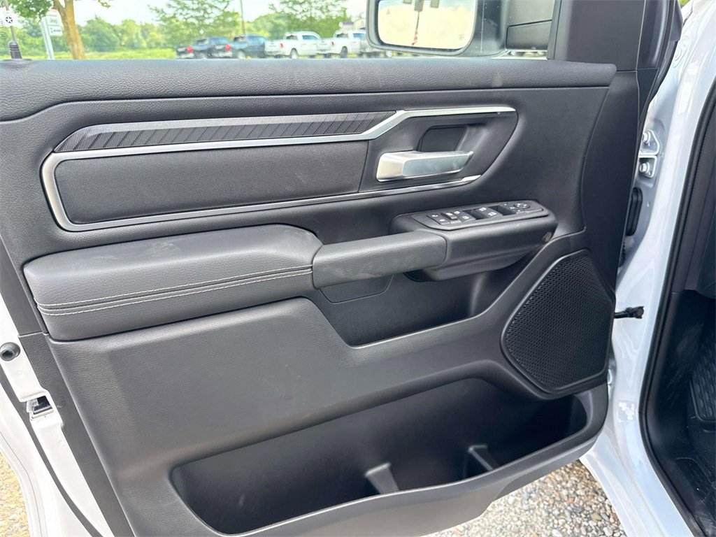 New 2026 RAM 1500 4x4 Crew Cab image 14