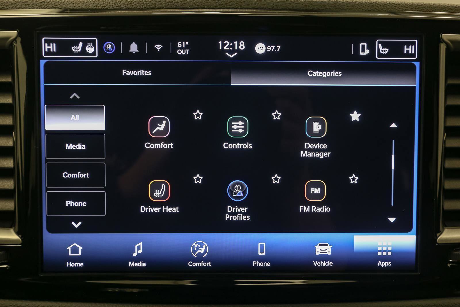 Used 2025 Chrysler Pacifica Select image 26