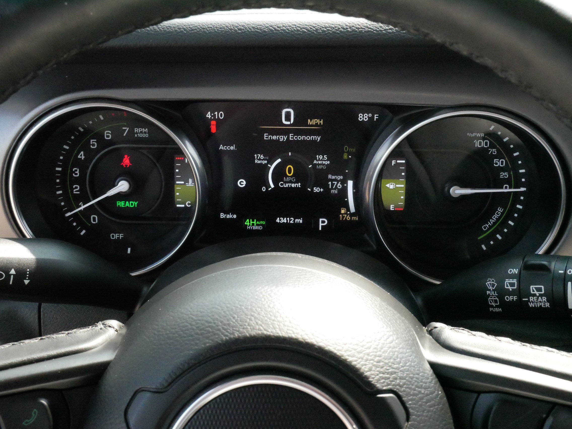 Used 2023 Jeep Wrangler Unlimited w/ Cold Weather Group AWD/4WD image 21