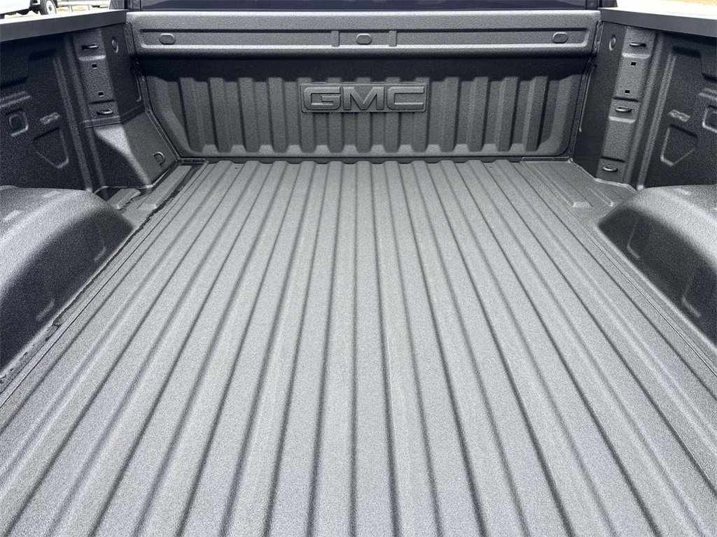 New 2026 GMC Sierra 3500 Denali w/ Denali Reserve Package image 4