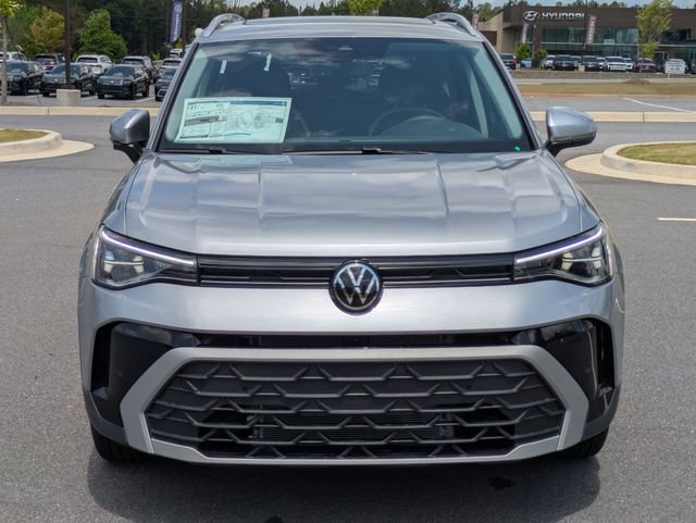 New 2026 Volkswagen Taos SE FWD image 9