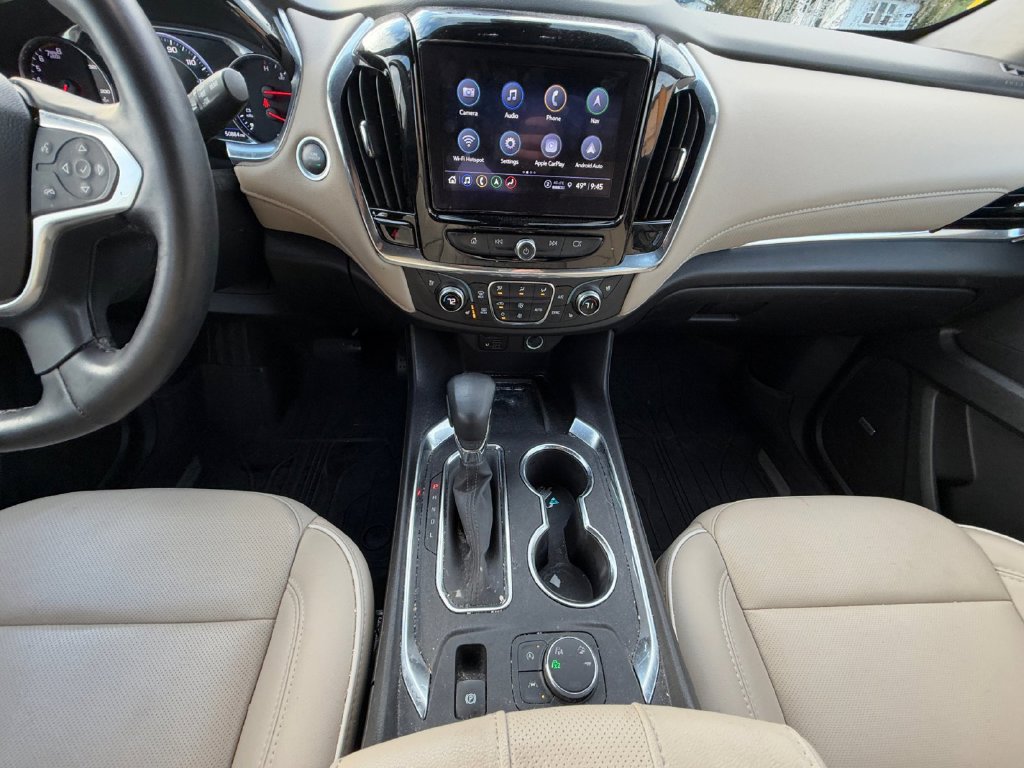 Used 2023 Chevrolet Traverse Premier w/ LPO, Floor Liner Package AWD/4WD image 17