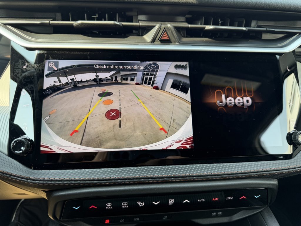 New 2026 Jeep Cherokee Limited AWD/4WD image 19