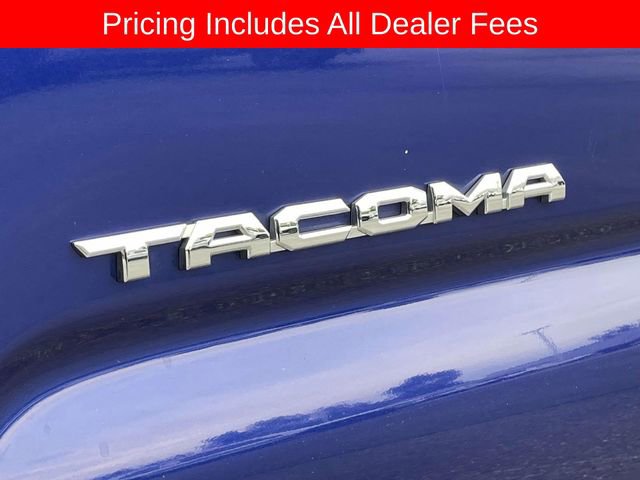 Used 2023 Toyota Tacoma TRD Sport AWD/4WD image 11