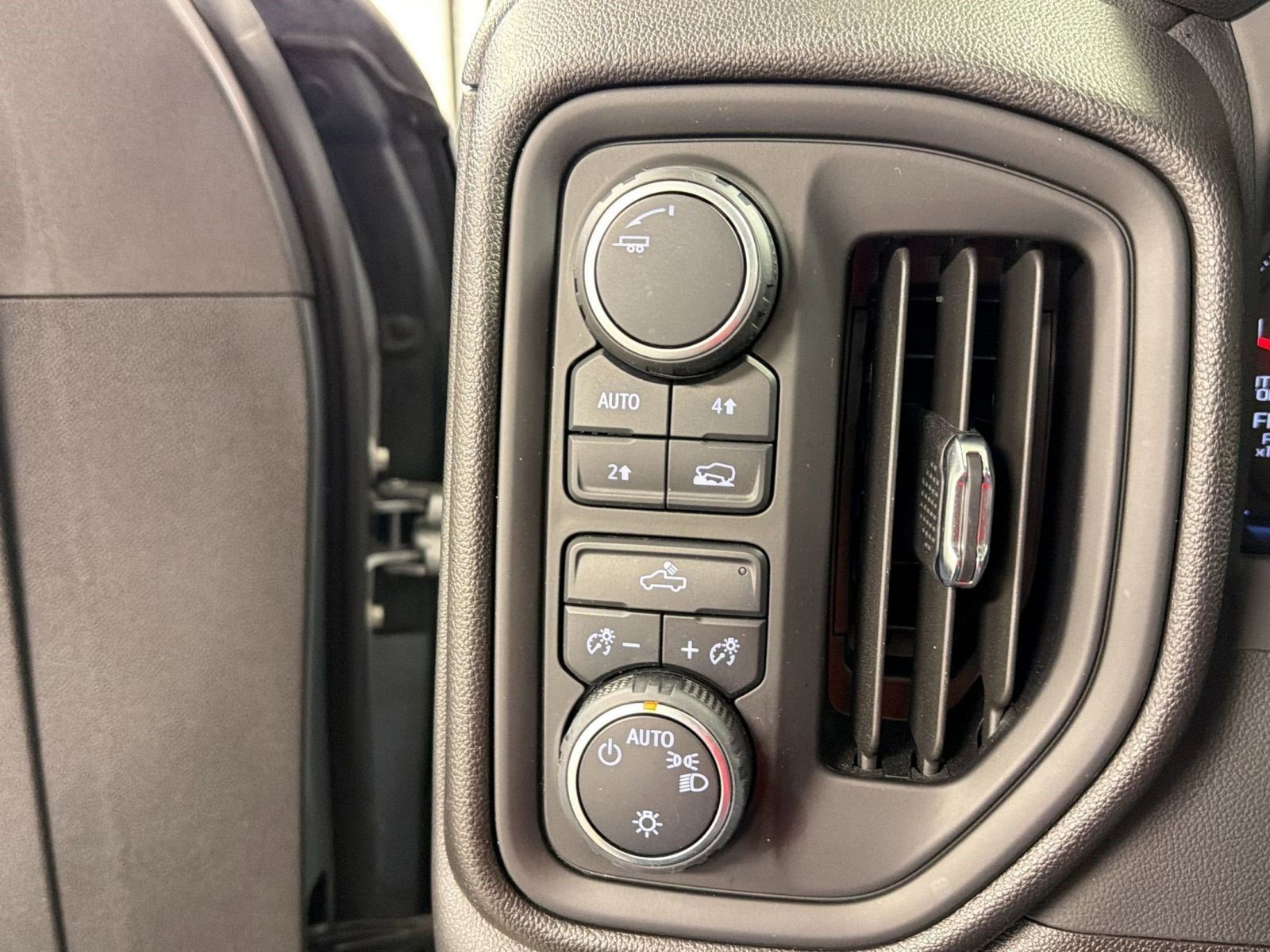 Used 2025 Chevrolet Silverado 1500 Custom AWD/4WD image 24