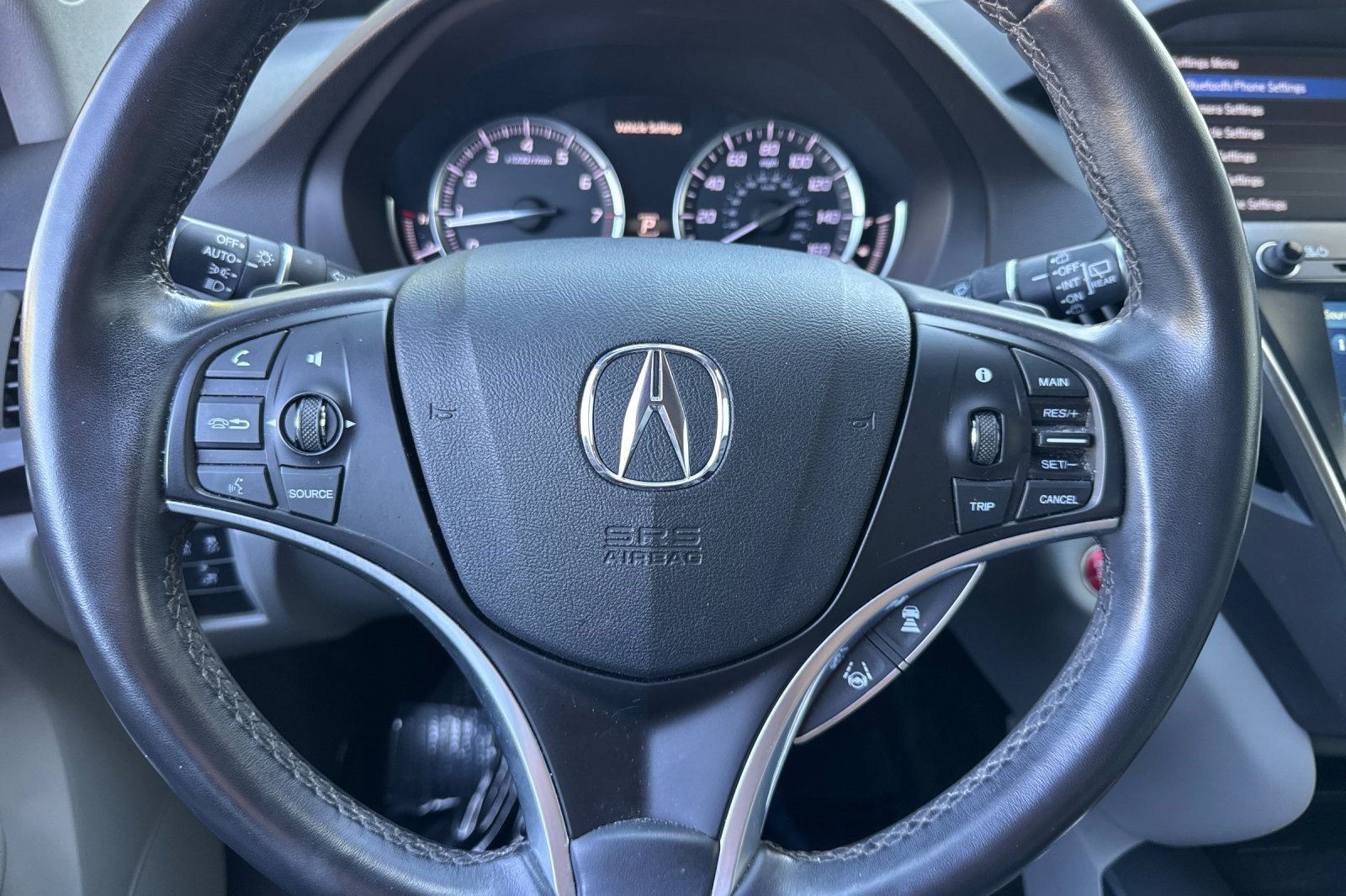 Used 2020 Acura MDX SH-AWD image 11