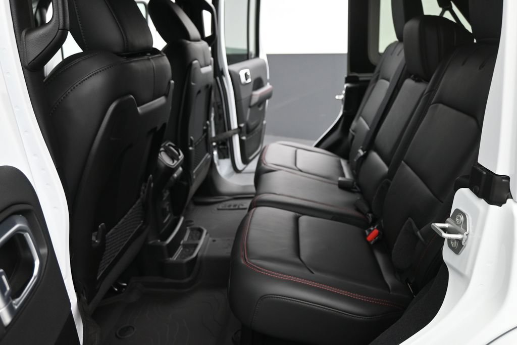 New 2027 Jeep Wrangler Unlimited Rubicon AWD/4WD image 15