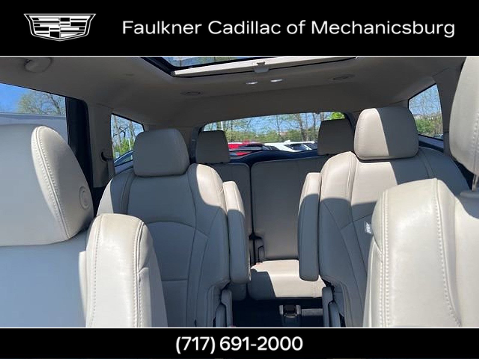Used 2020 Buick Enclave Essence w/ Sound and Sites Package image 23