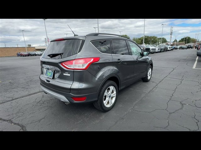 Used 2016 Ford Escape SE w/ SE Leather Comfort Package image 8