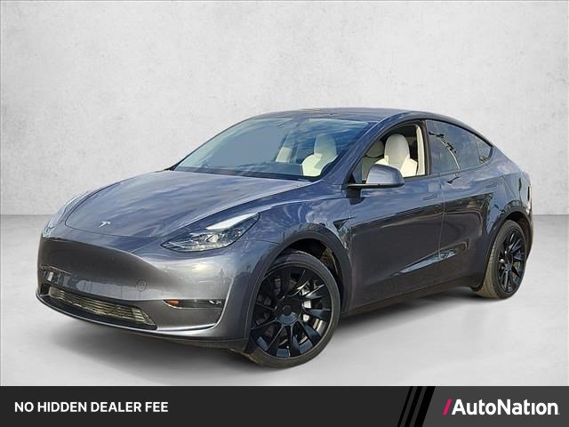 Used 2023 Tesla Model Y Long Range AWD/4WD image 1