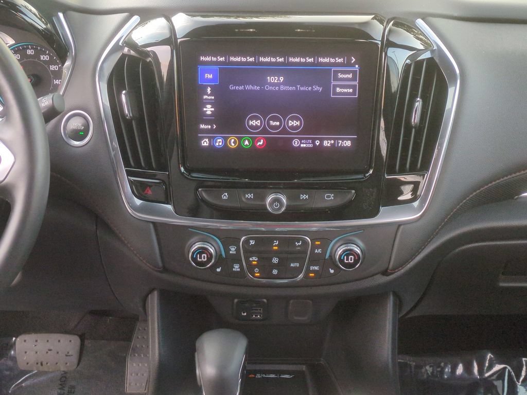 Used 2023 Chevrolet Traverse RS AWD/4WD image 17