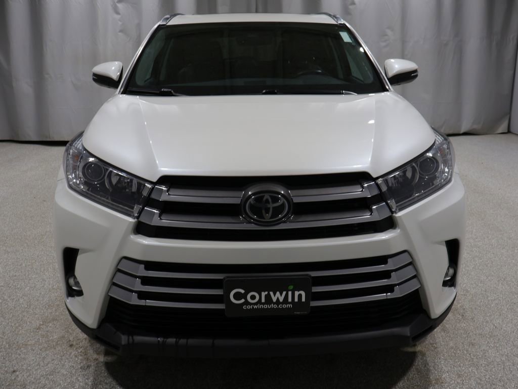 Used 2019 Toyota Highlander Limited image 8