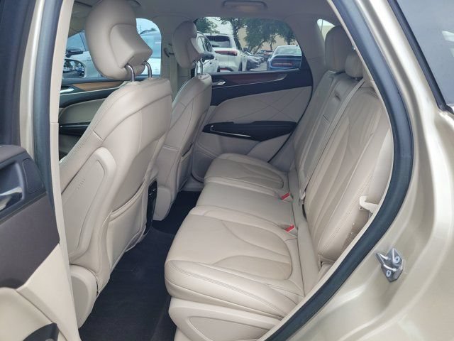 Used 2017 Lincoln MKC Select w/ Select Plus Package FWD image 13