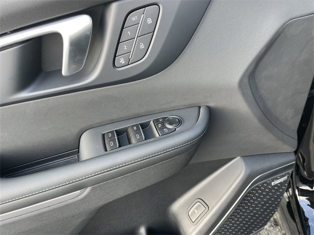 New 2026 Buick Enclave Sport Touring w/ Power Package image 13