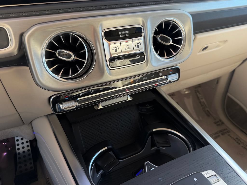 Used 2025 Mercedes-Benz G 580 w/ EQ Technology image 26
