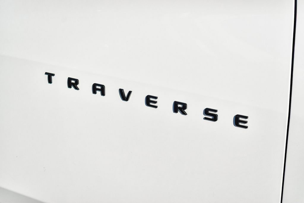 Used 2022 Chevrolet Traverse LT image 10