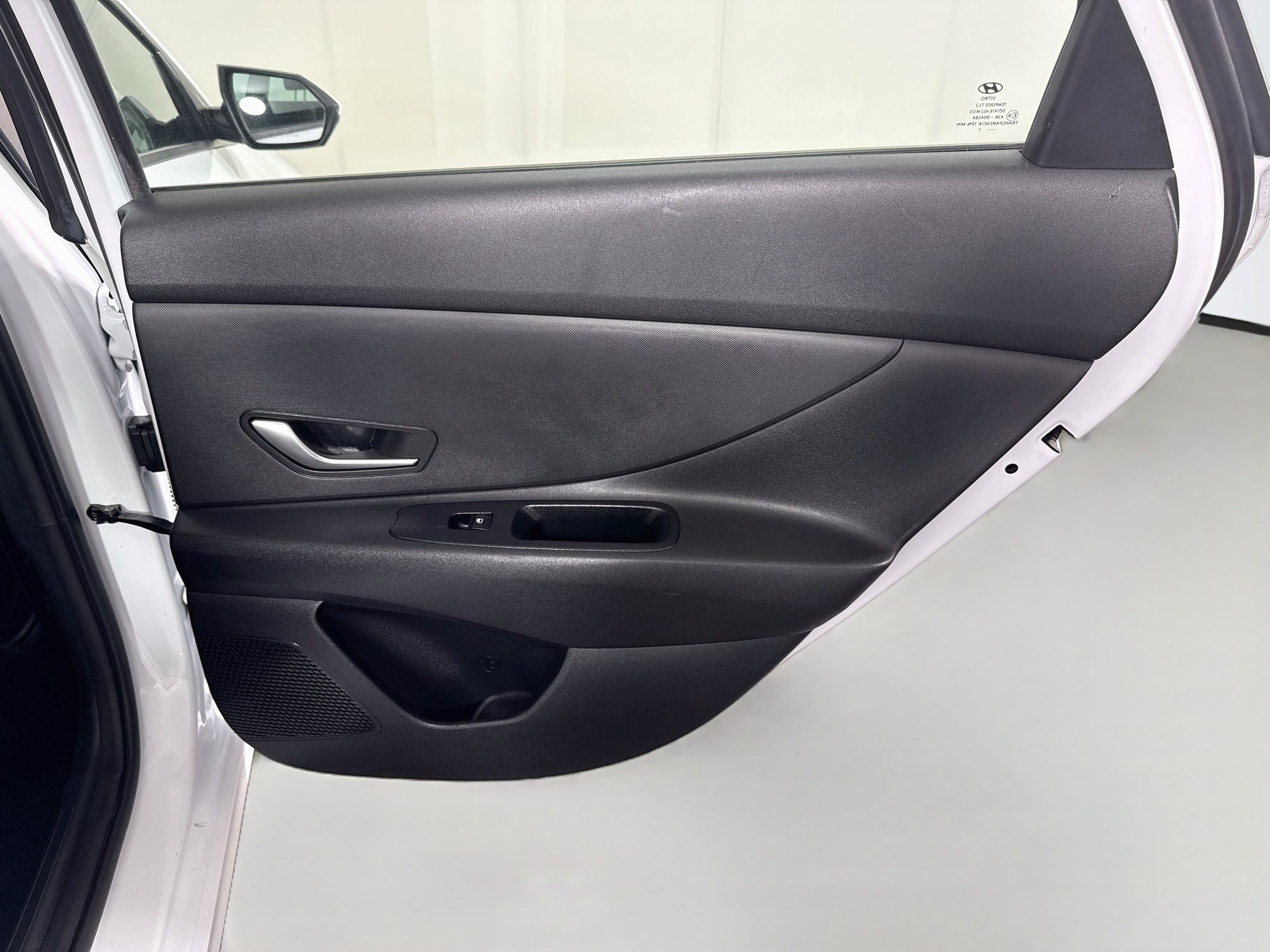 Used 2021 Hyundai Elantra SEL FWD image 28