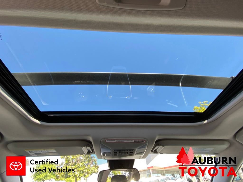 Certified 2019 Toyota RAV4 XLE FWD image 30