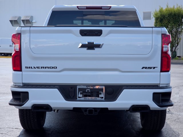 New 2026 Chevrolet Silverado 1500 RST w/ Dark Appearance Package AWD/4WD image 16