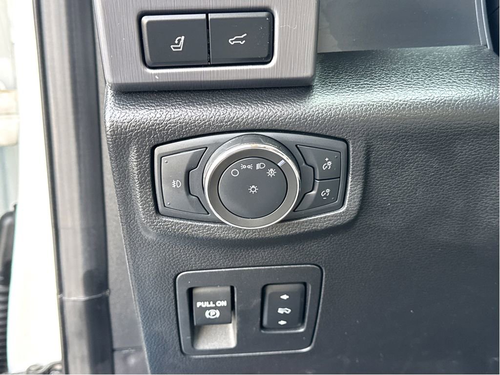 Used 2020 Ford Expedition Platinum image 13