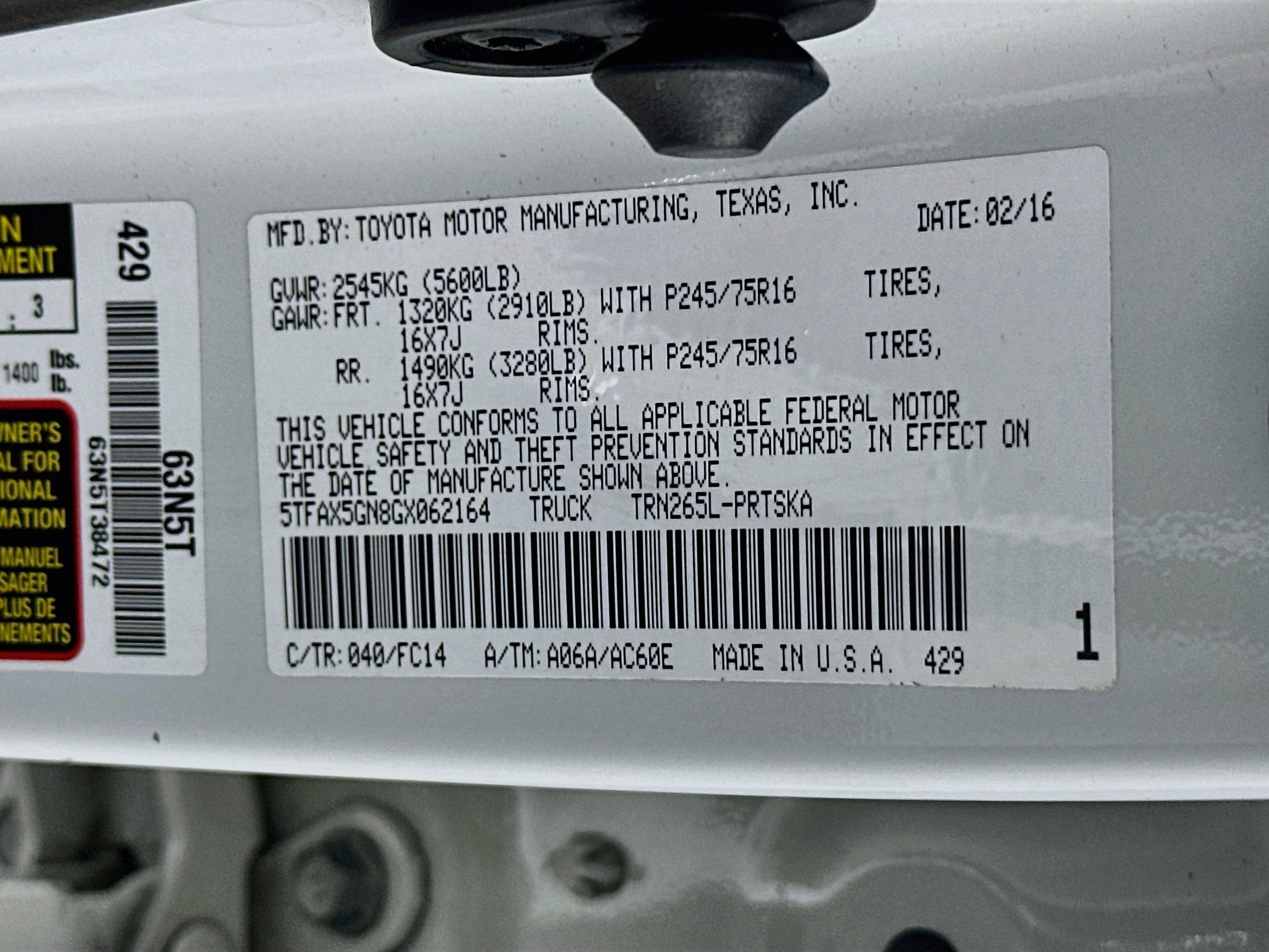 Used 2016 Toyota Tacoma SR5 RWD image 12