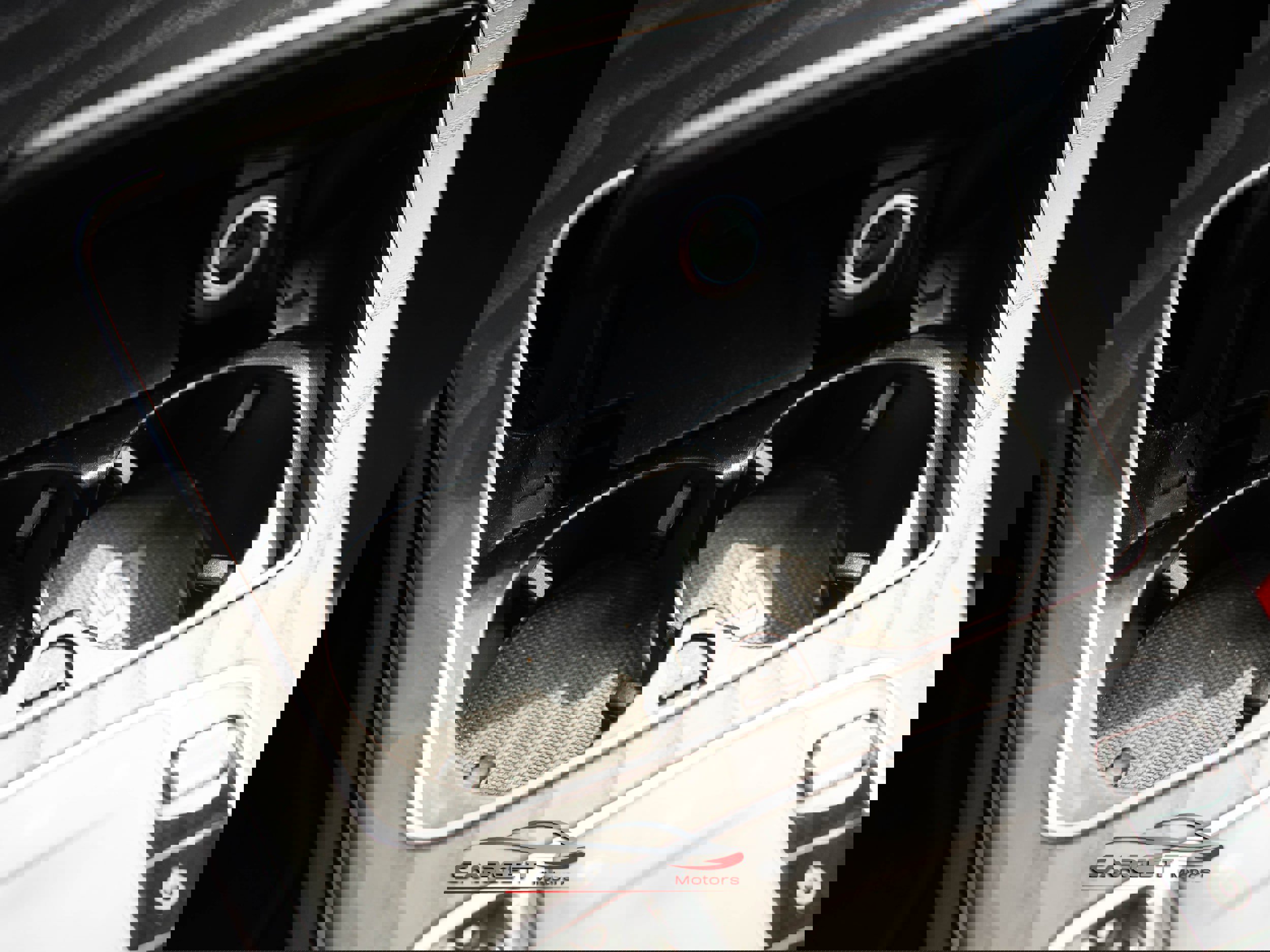 Used 2021 Mercedes-Benz GLC 300 4MATIC w/ AMG Line image 40