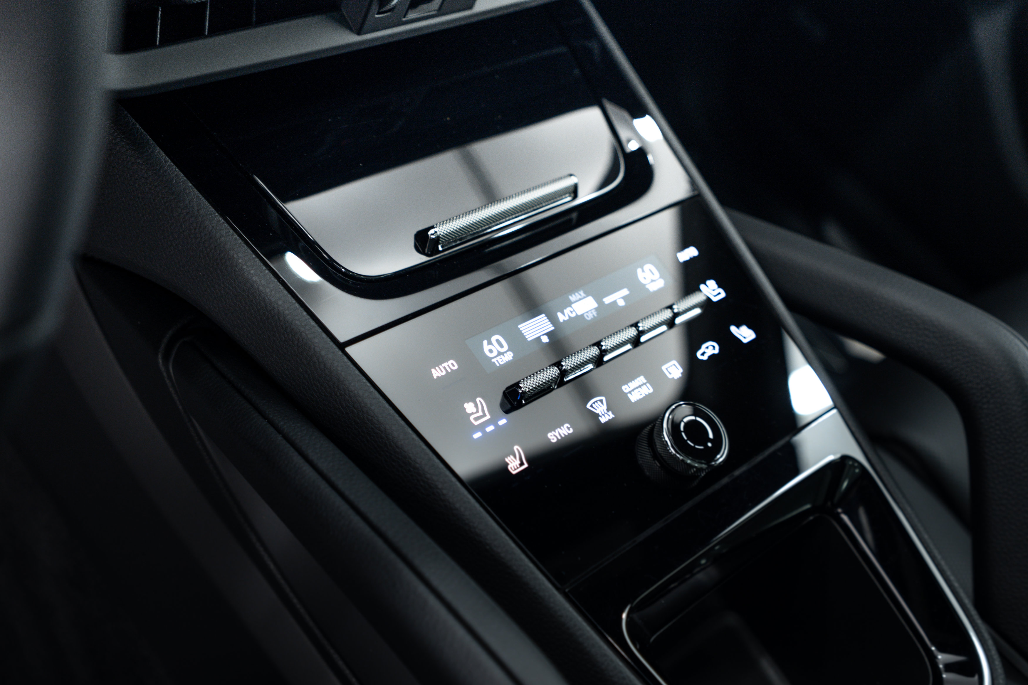 Certified 2026 Porsche Cayenne Coupe AWD/4WD image 17