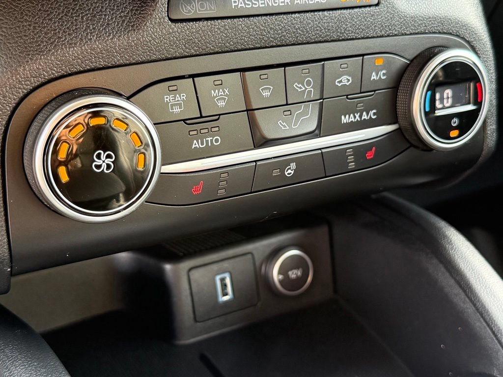 Used 2020 Ford Escape SEL AWD/4WD image 21