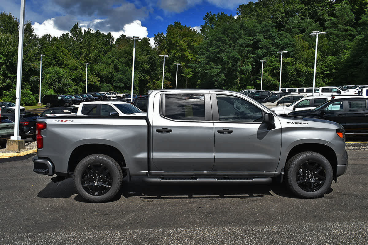 New 2026 Chevrolet Silverado 1500 Custom w/ Turbomax Blackout Package AWD/4WD image 6