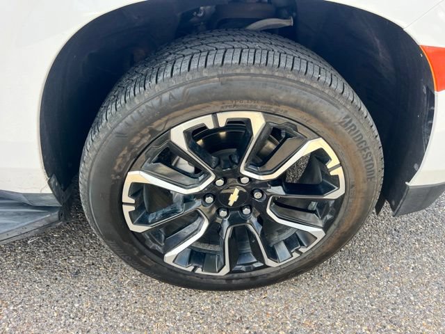Used 2023 Chevrolet Tahoe LS RWD image 8