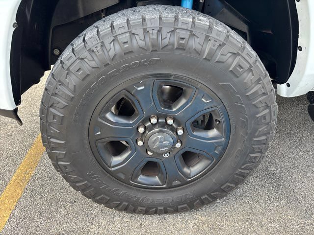 Used 2018 RAM 2500 Laramie w/ Sport Appearance Group AWD/4WD image 9