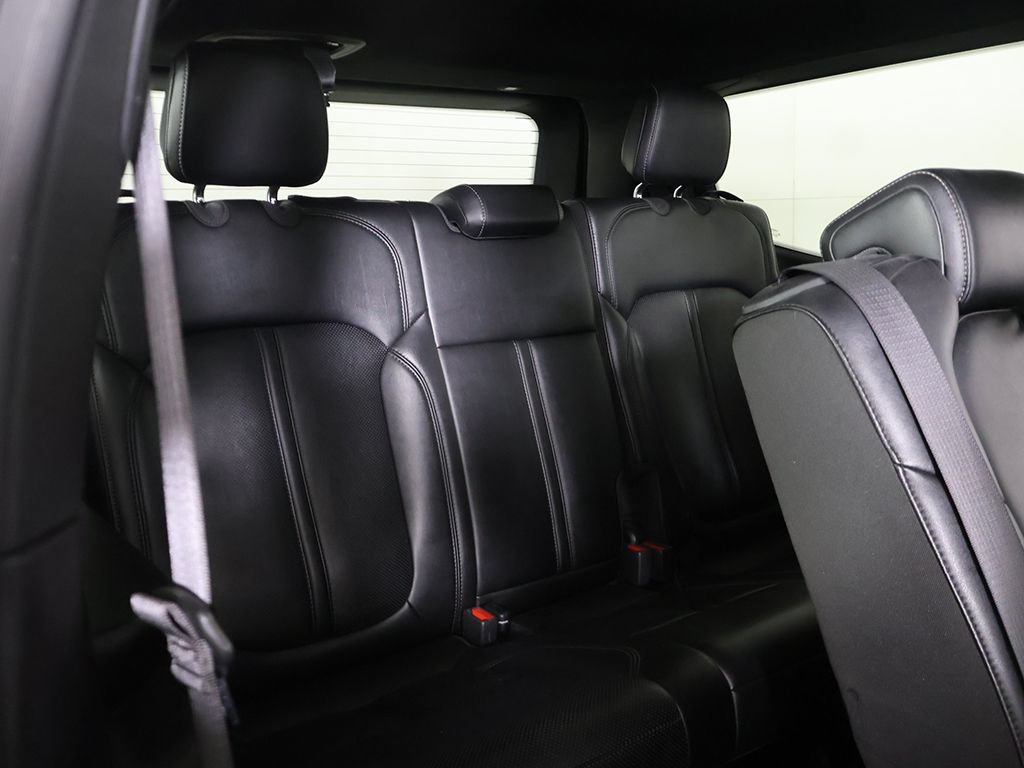 Used 2024 Jeep Wagoneer Series II AWD/4WD image 38