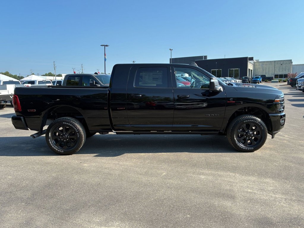 New 2027 RAM 2500 Laramie AWD/4WD image 3