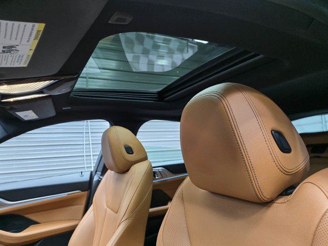 Used 2023 BMW i4 eDrive40 w/ M Sport Package RWD image 20