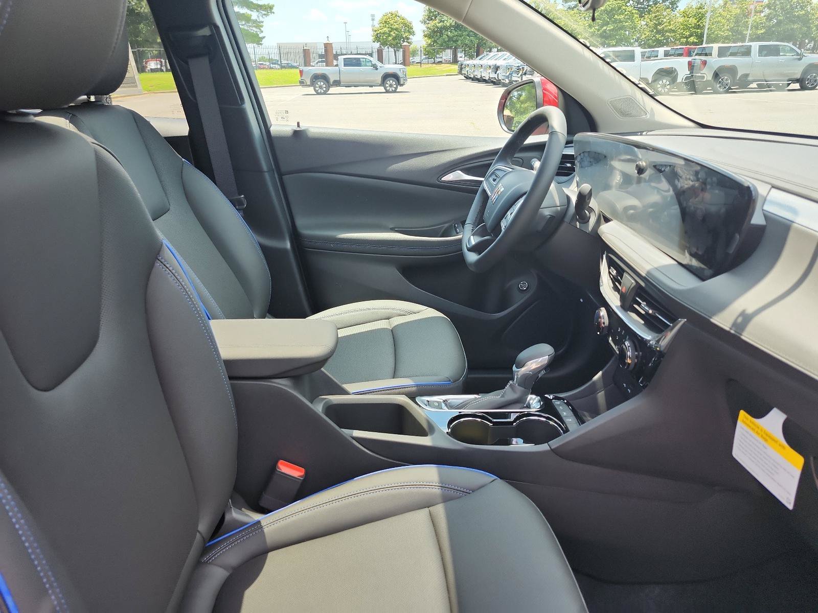 New 2026 Buick Encore GX Sport Touring w/ Advanced Technology Package AWD/4WD image 7