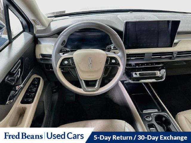 Certified 2023 Lincoln Corsair AWD w/ Equipment Group 101A image 30