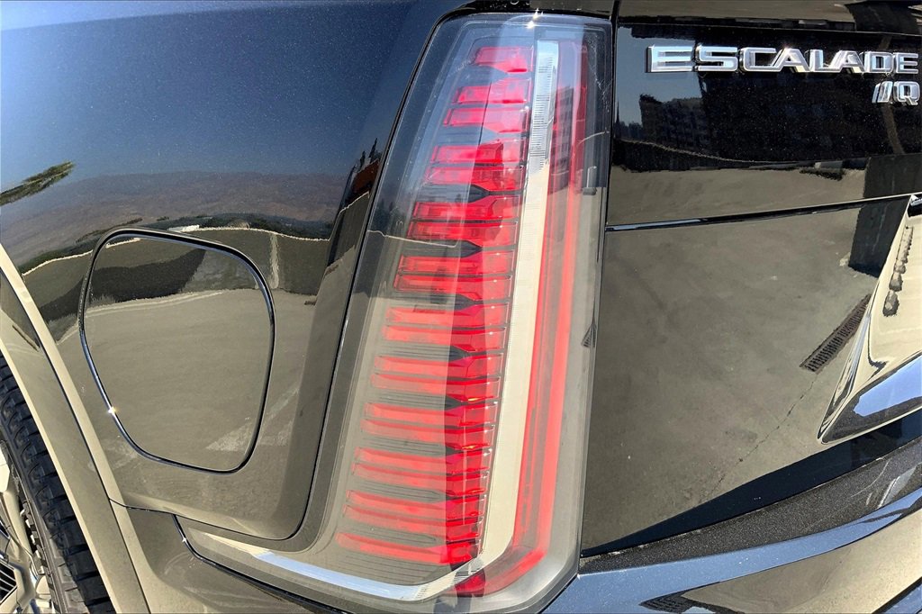 New 2025 Cadillac Escalade IQ Sport 2 image 15