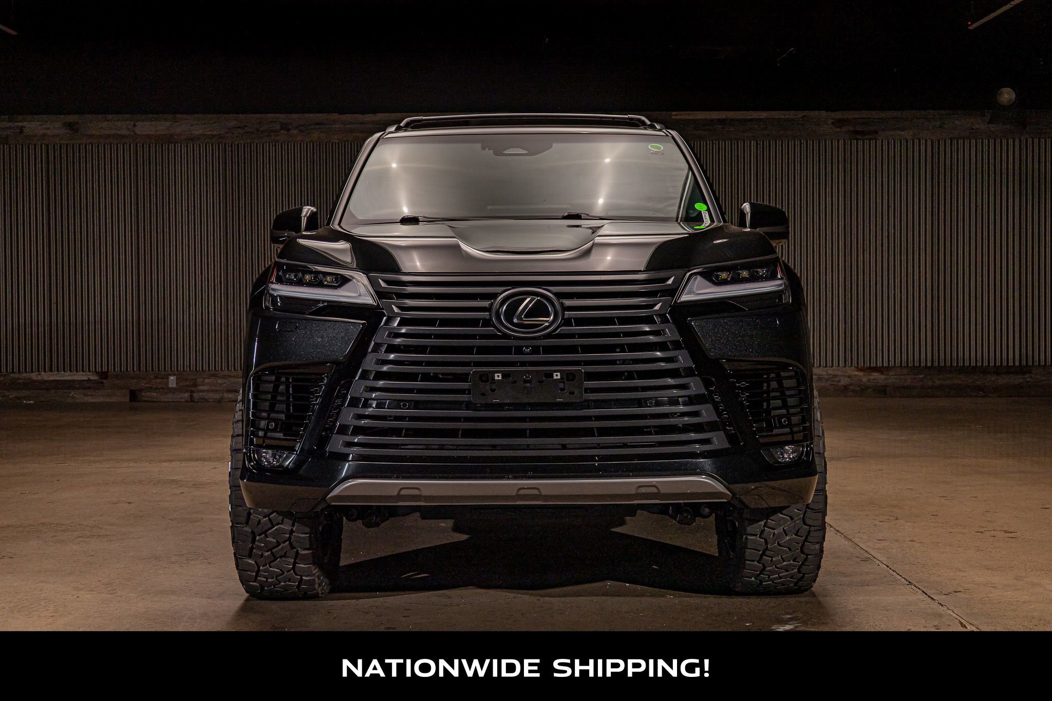 Used 2025 Lexus LX 700h Overtrail AWD/4WD image 4