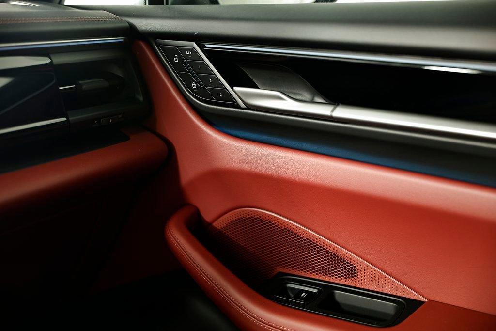 New 2026 Porsche Macan Electric image 45