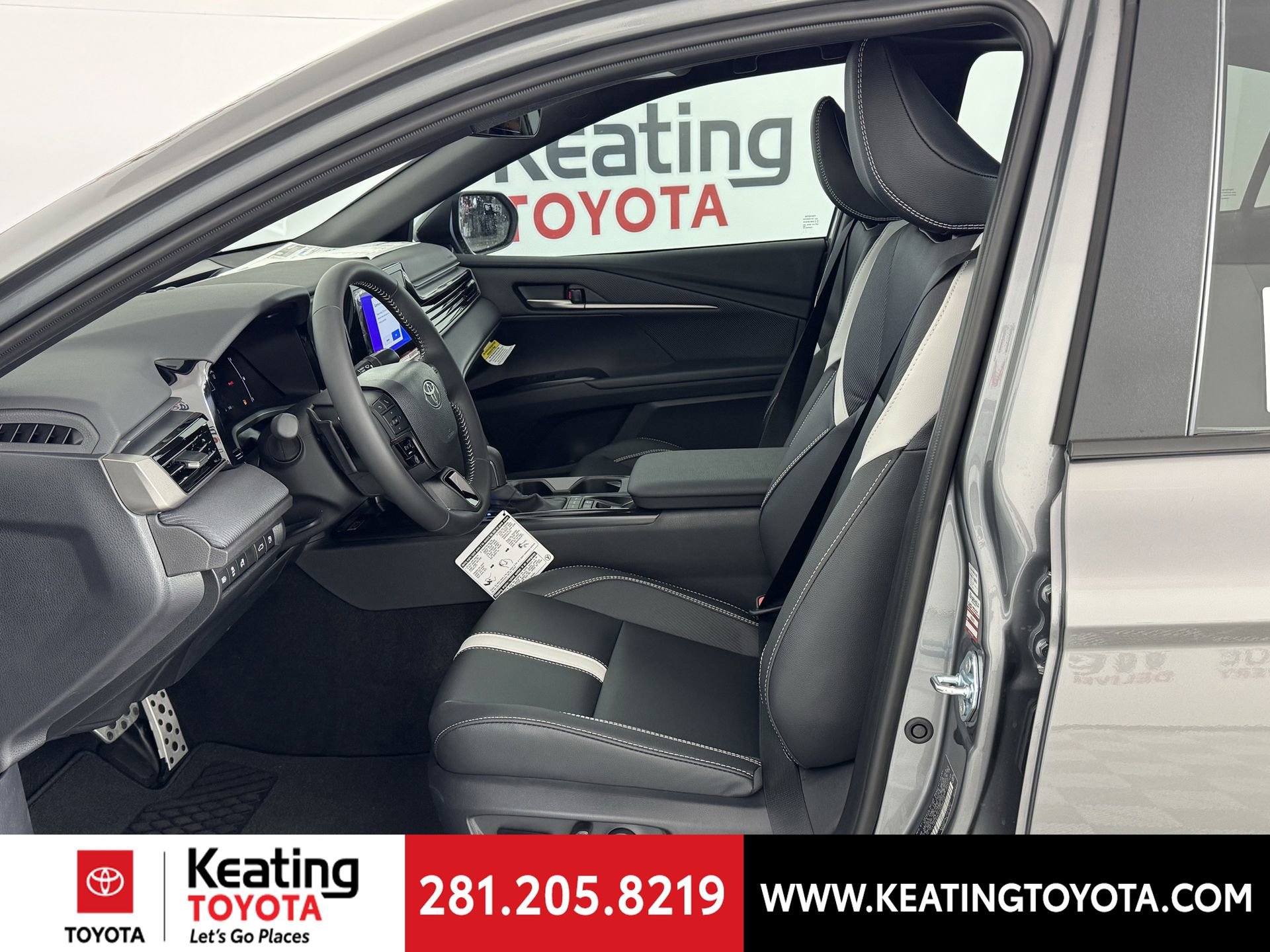 New 2026 Toyota Camry SE image 5