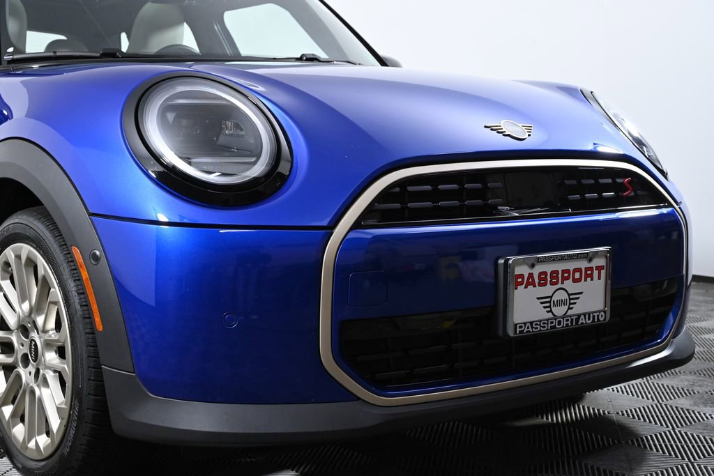 Certified 2025 MINI Cooper S image 5