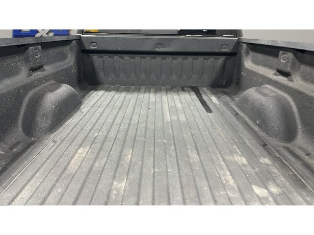 Used 2018 Chevrolet Silverado 1500 LT w/ LT Plus Package AWD/4WD image 31