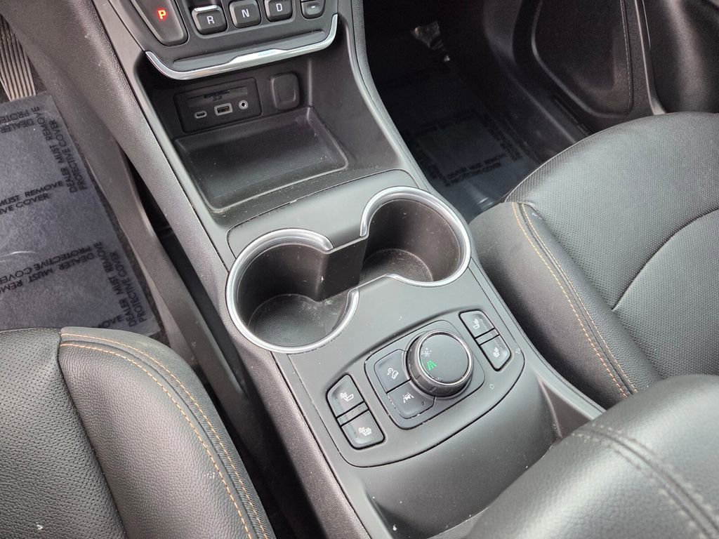 Certified 2021 GMC Terrain SLT w/ Elevation Edition image 27