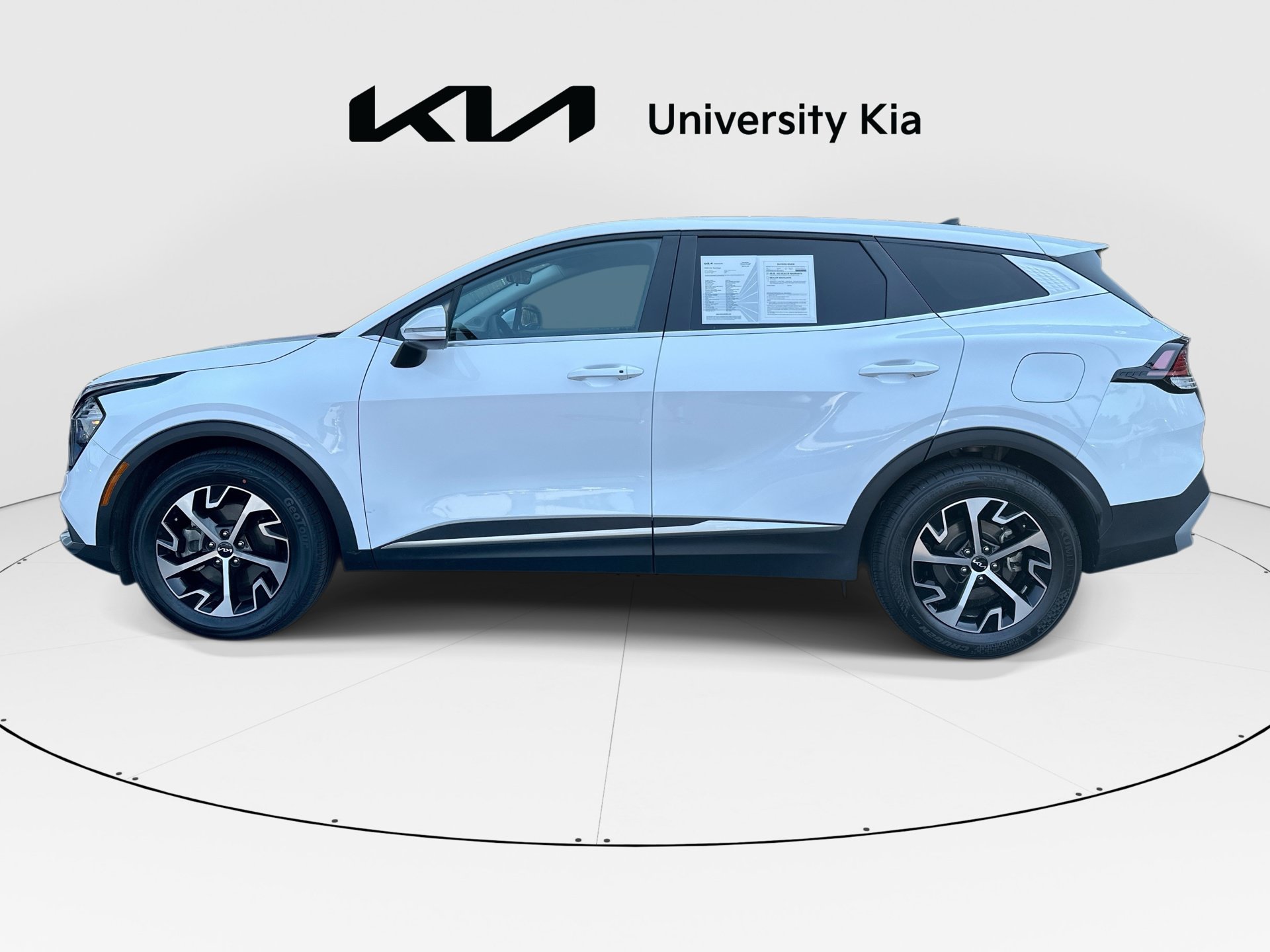 Used 2023 Kia Sportage EX FWD image 5