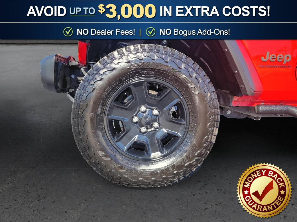 Used 2023 Jeep Gladiator Mojave w/ Cold Weather Group AWD/4WD image 13