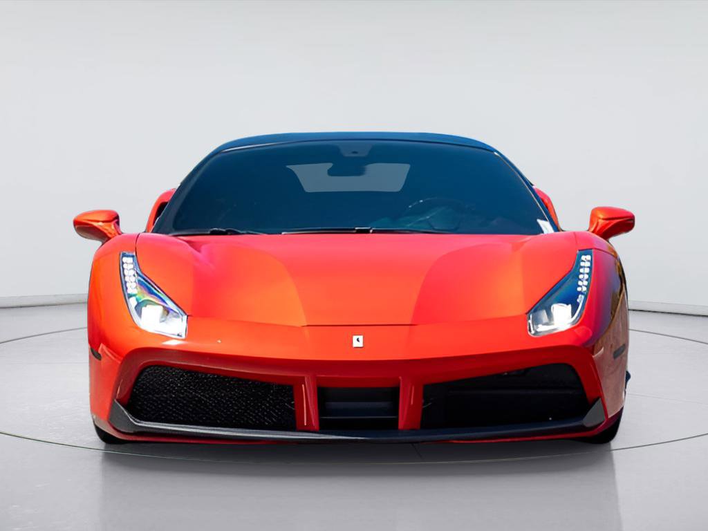Used 2017 Ferrari 488 GTB RWD image 2