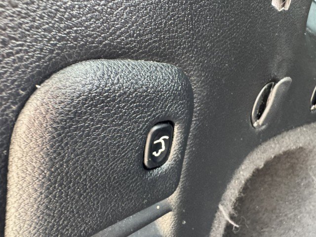 Used 2020 Jeep Grand Cherokee Laredo w/ Laredo X Package image 16