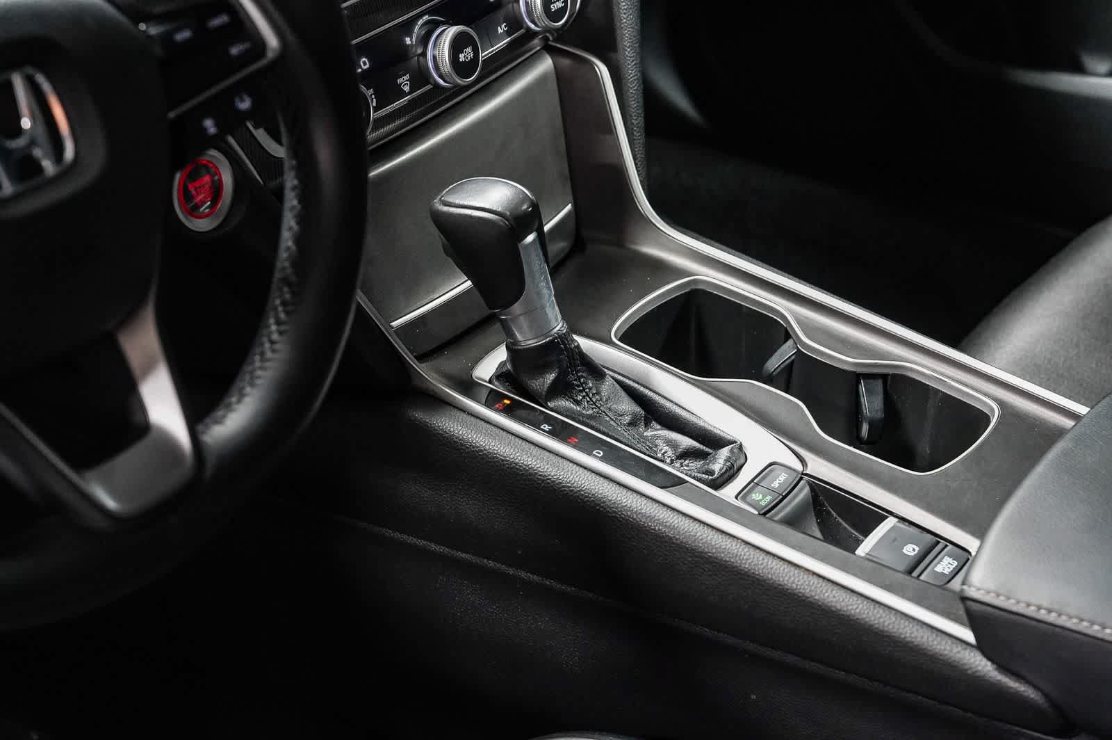 Used 2018 Honda Accord Sport image 23