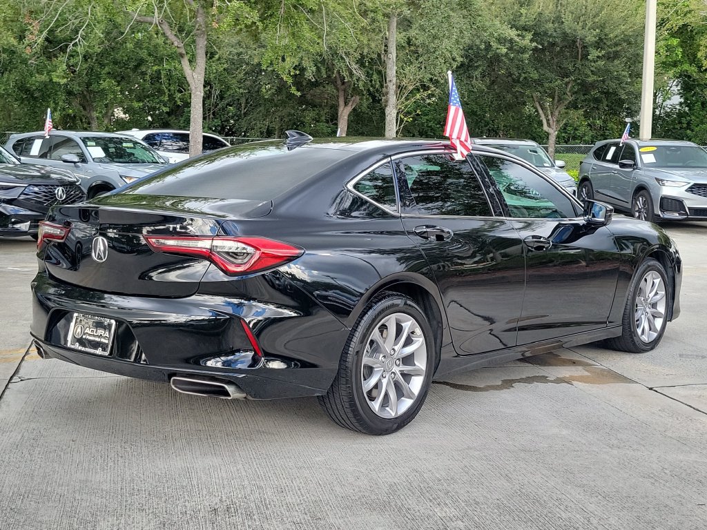 Used 2023 Acura TLX FWD image 7